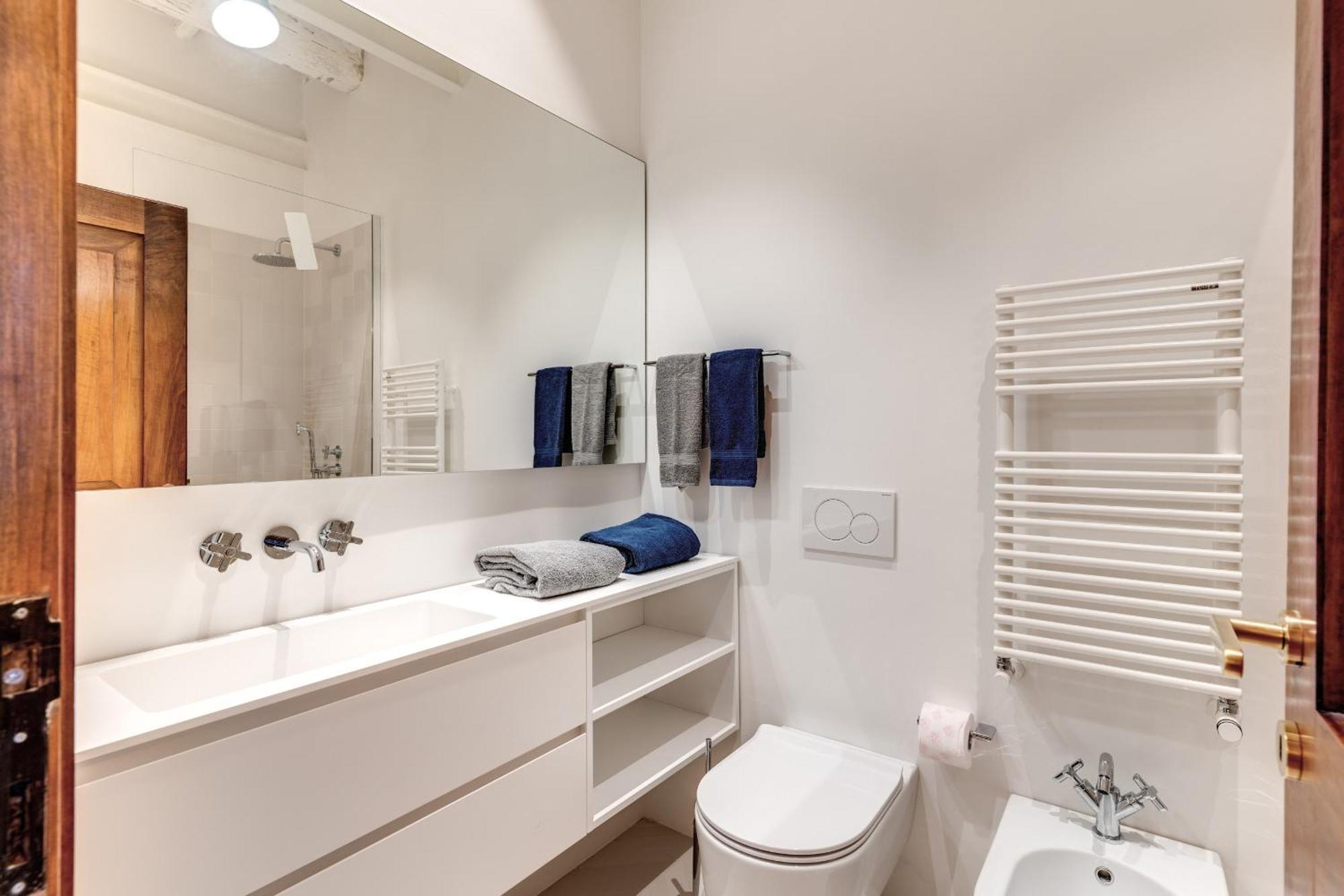 Trastevere Outstanding 4 Bedroom Terraced