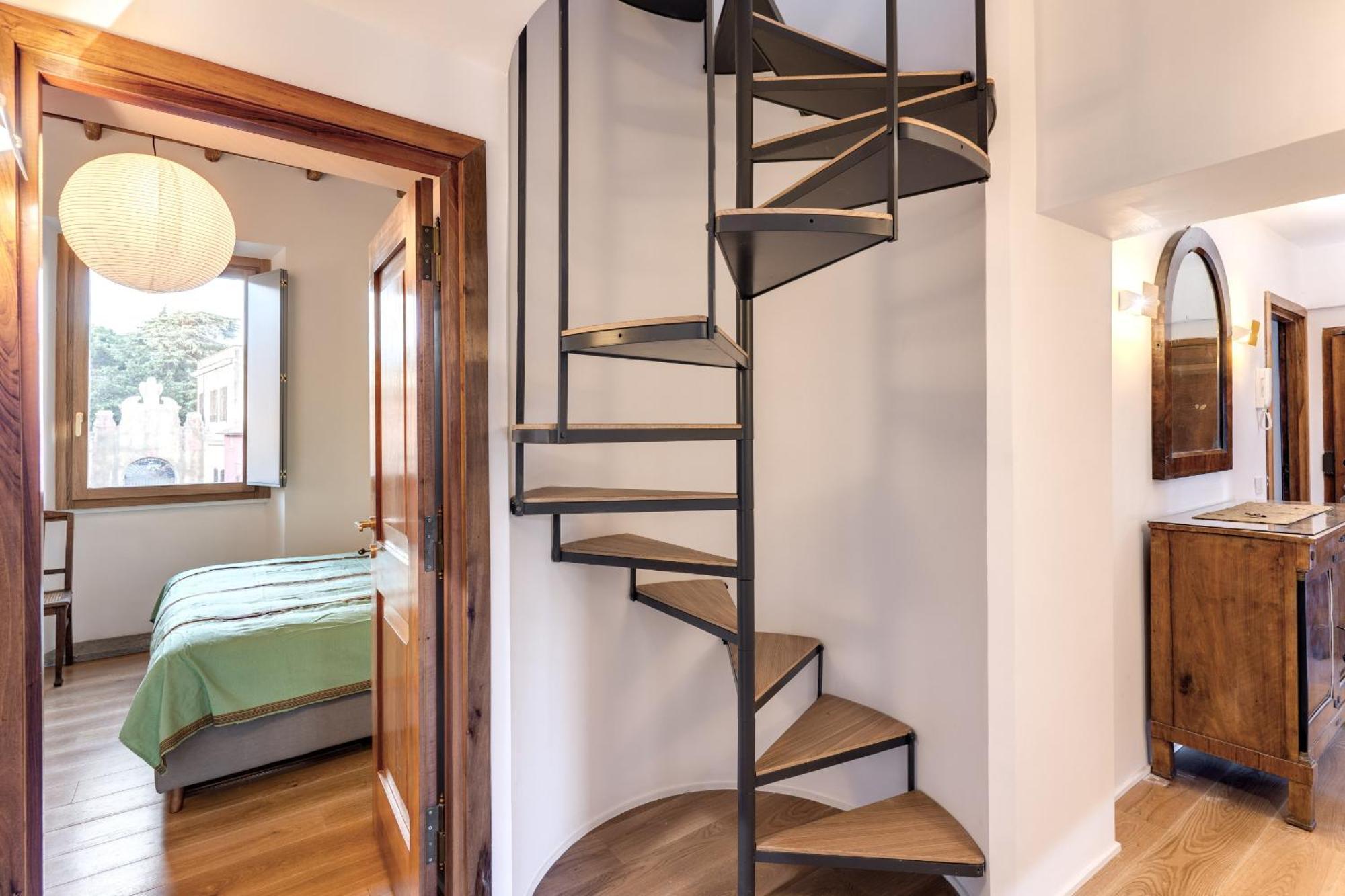Apartment Trastevere Outstanding 4 Bedroom Terraced