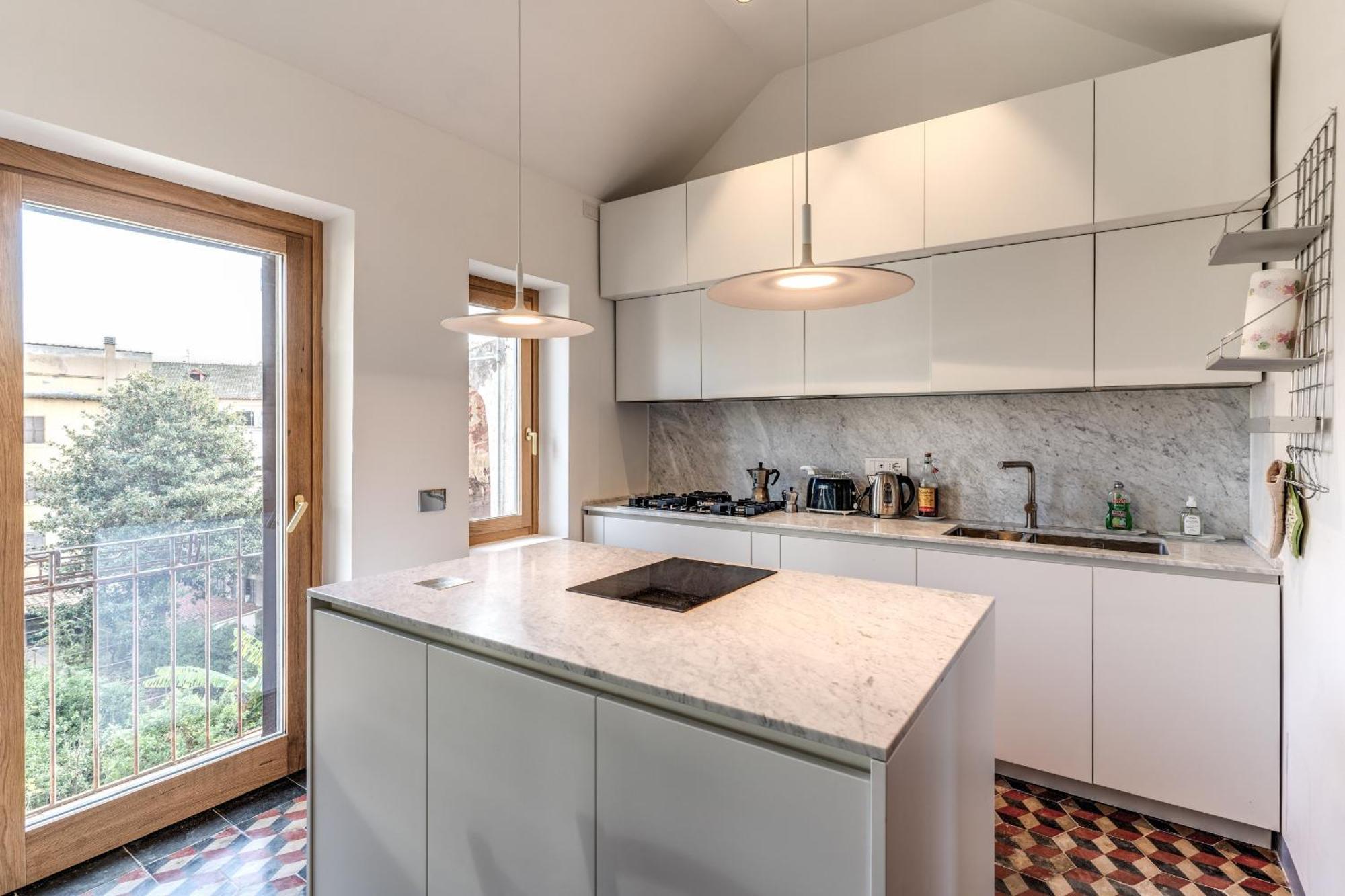 Trastevere Outstanding 4 Bedroom Terraced * Rom