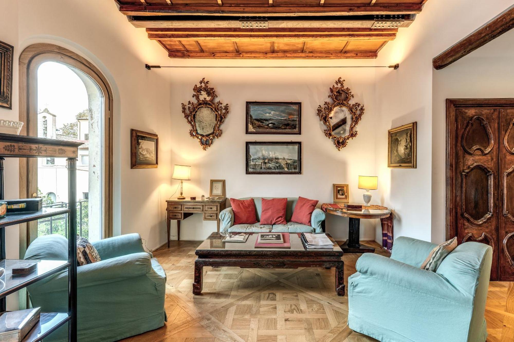 Trastevere Outstanding 4 Bedroom Terraced Apartment Rom